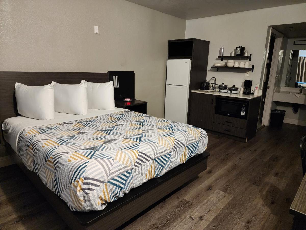  | Studio 6 Sacramento, CA Natomas
