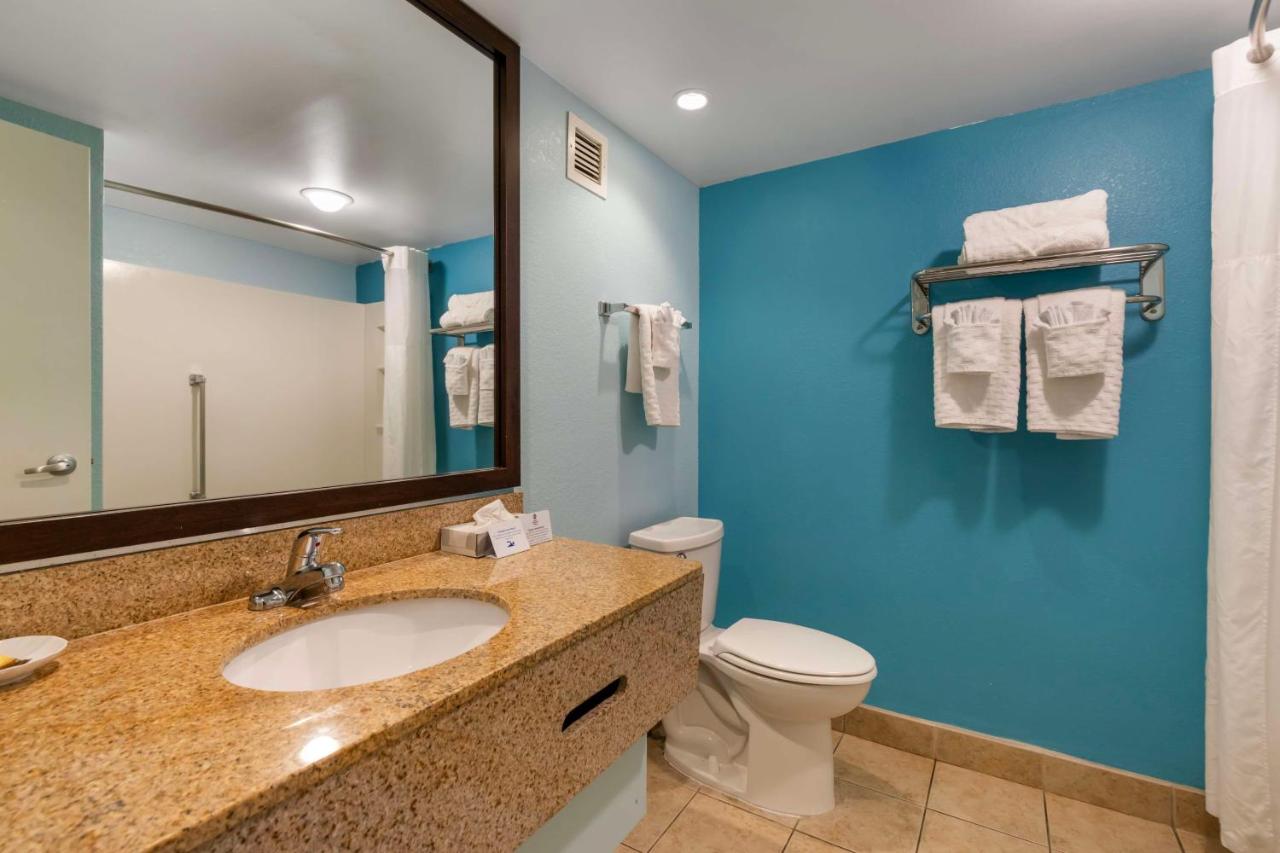 King Room with Sofa Bed - Non-Smoking at Best Western Plus Myrtle Beach @ Intracoastal