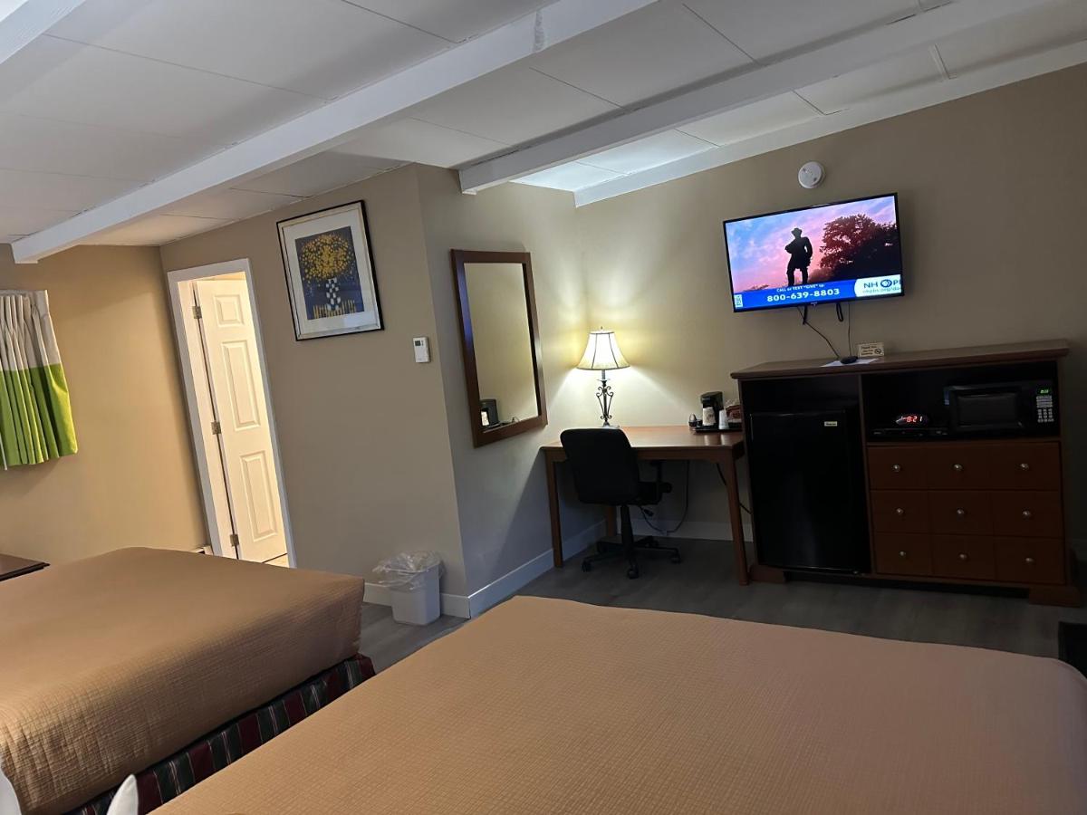 | Claremont Motor Lodge