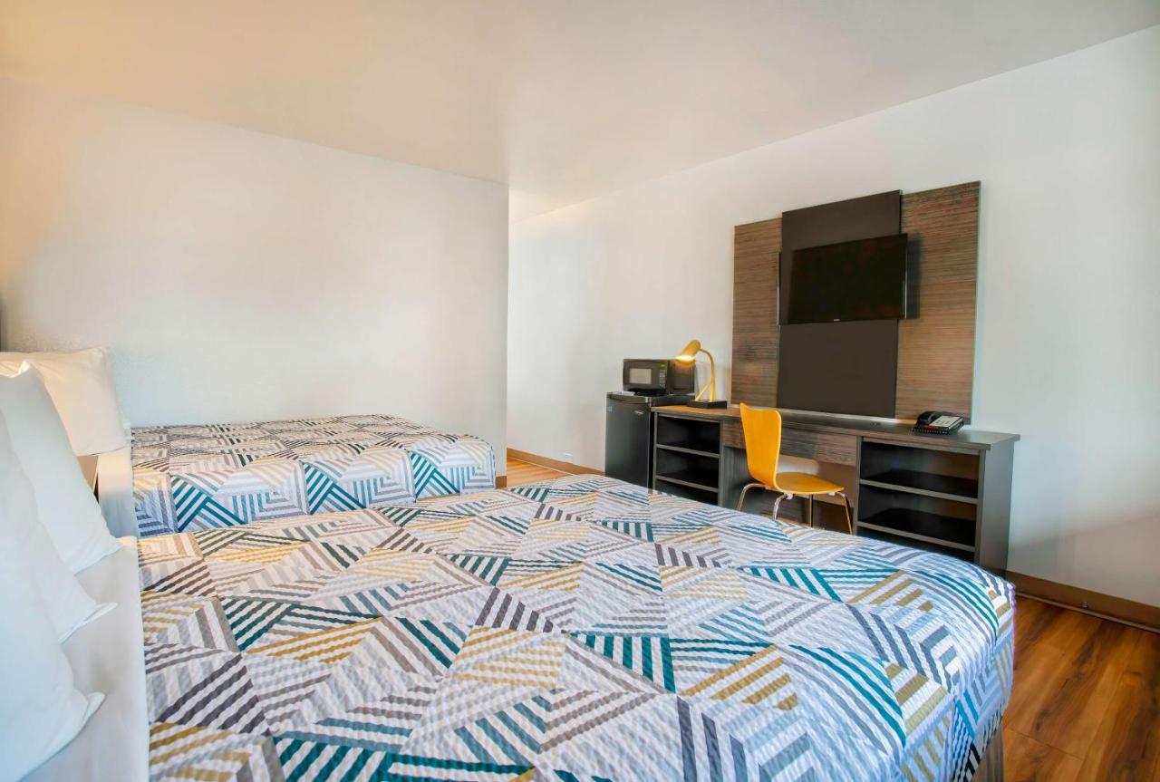  | Motel 6-Salem, OR - Expo Center