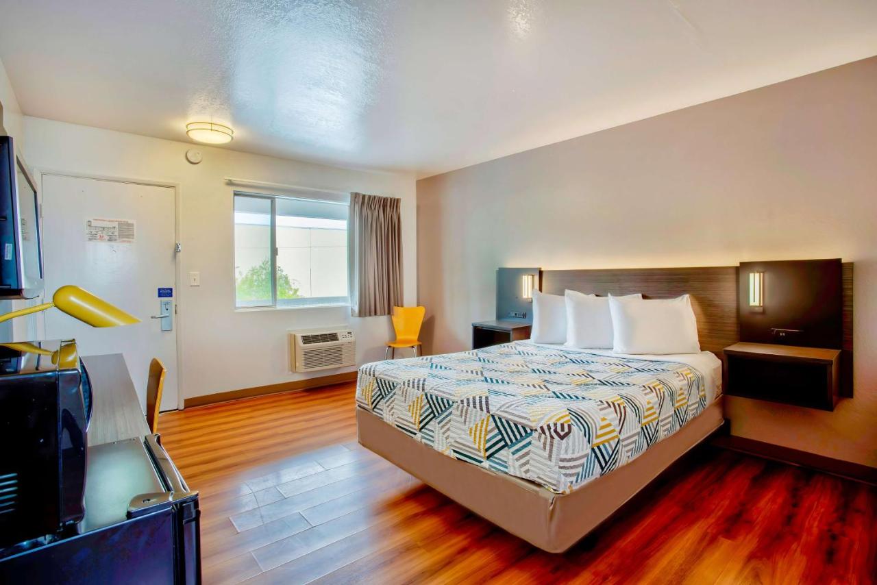  | Motel 6-Salem, OR - Expo Center
