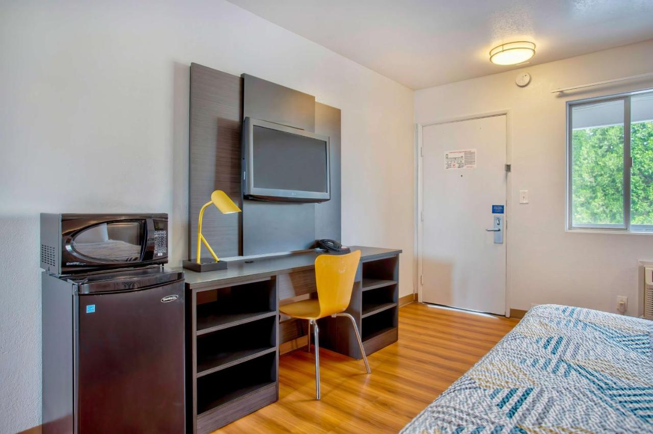  | Motel 6-Salem, OR - Expo Center