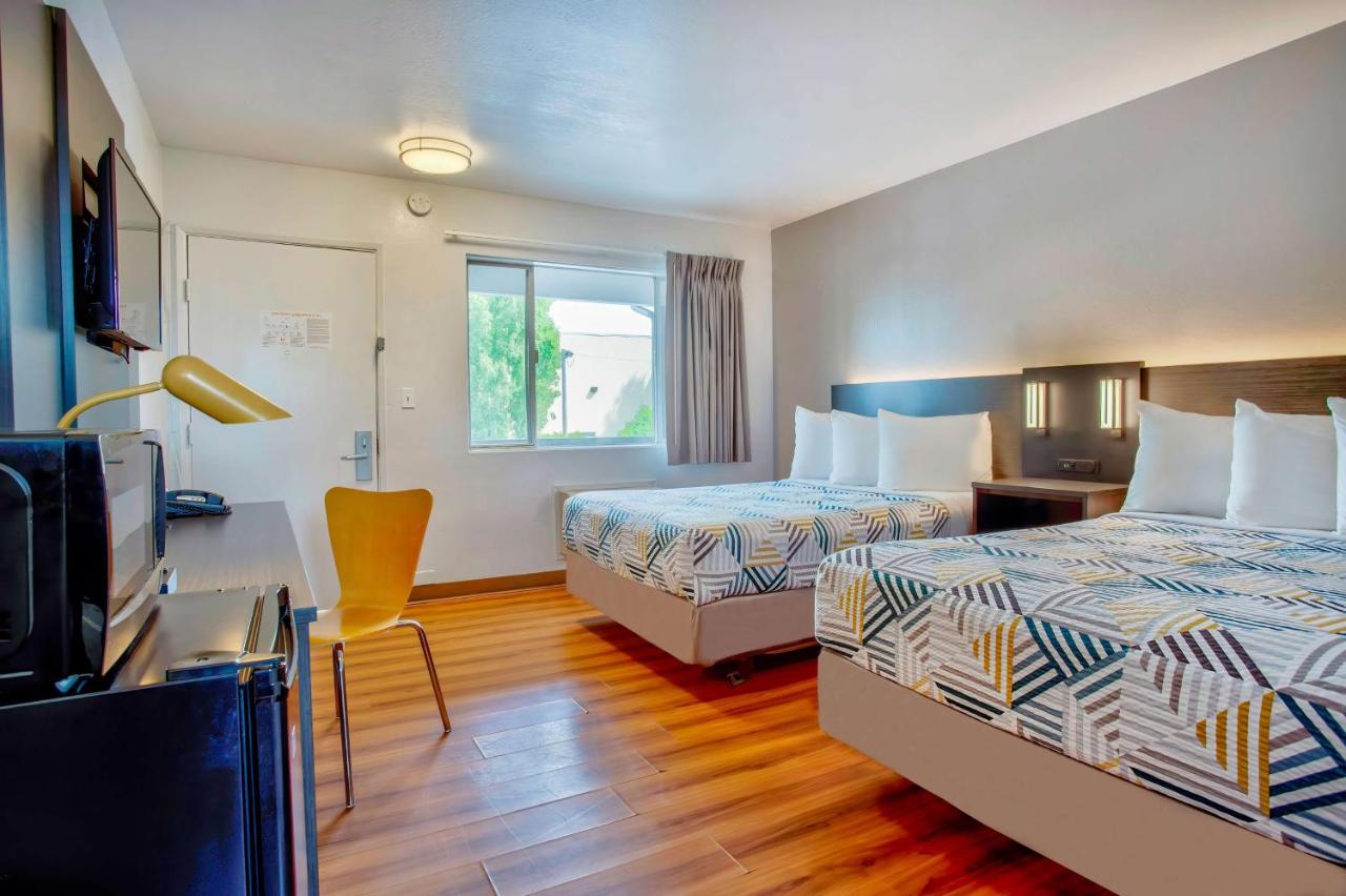  | Motel 6-Salem, OR - Expo Center