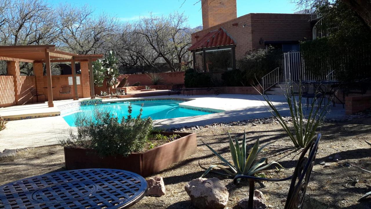 | Desert Trails Bed & Breakfast