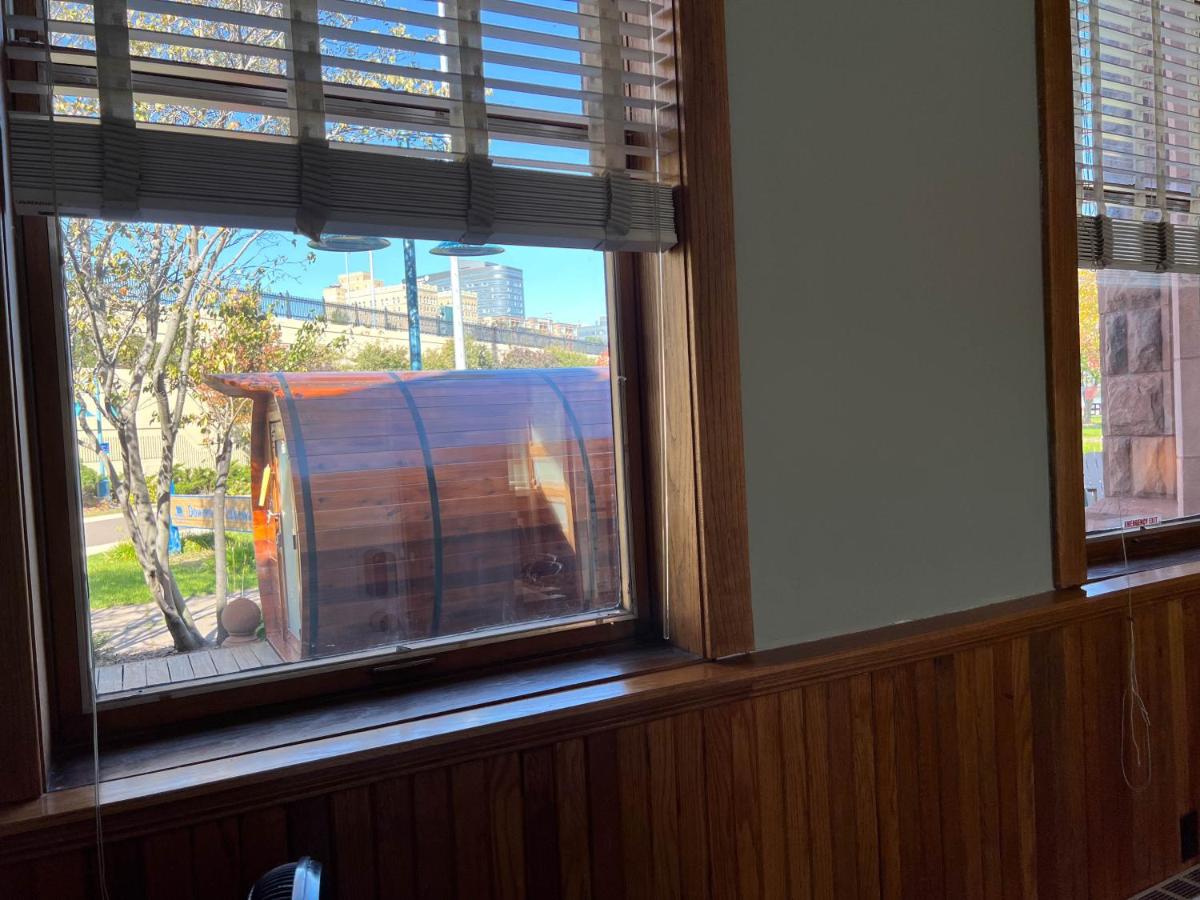 Deluxe Double Room at Endion Station Inn | Hotel Next to Lake Superior