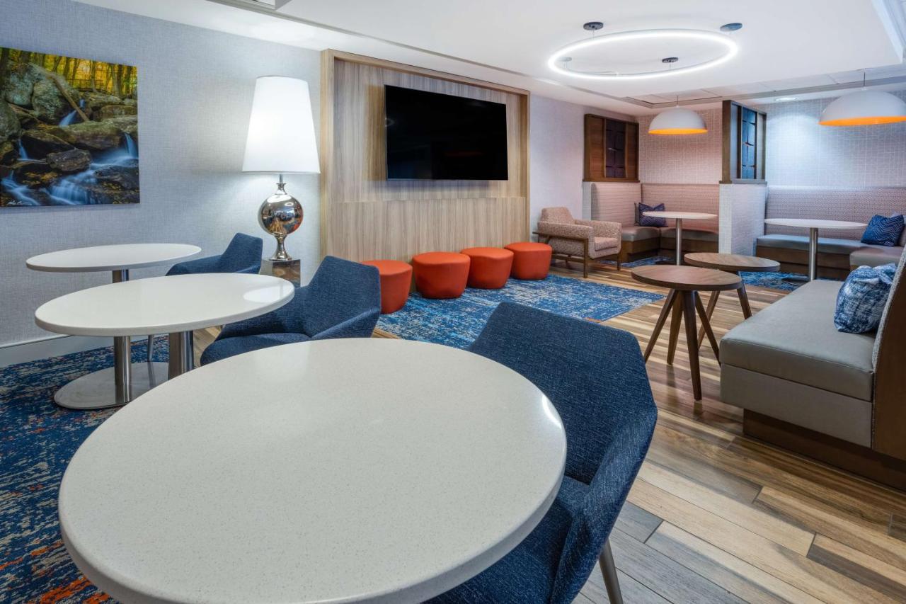 | Hampton Inn Harriman Woodbury