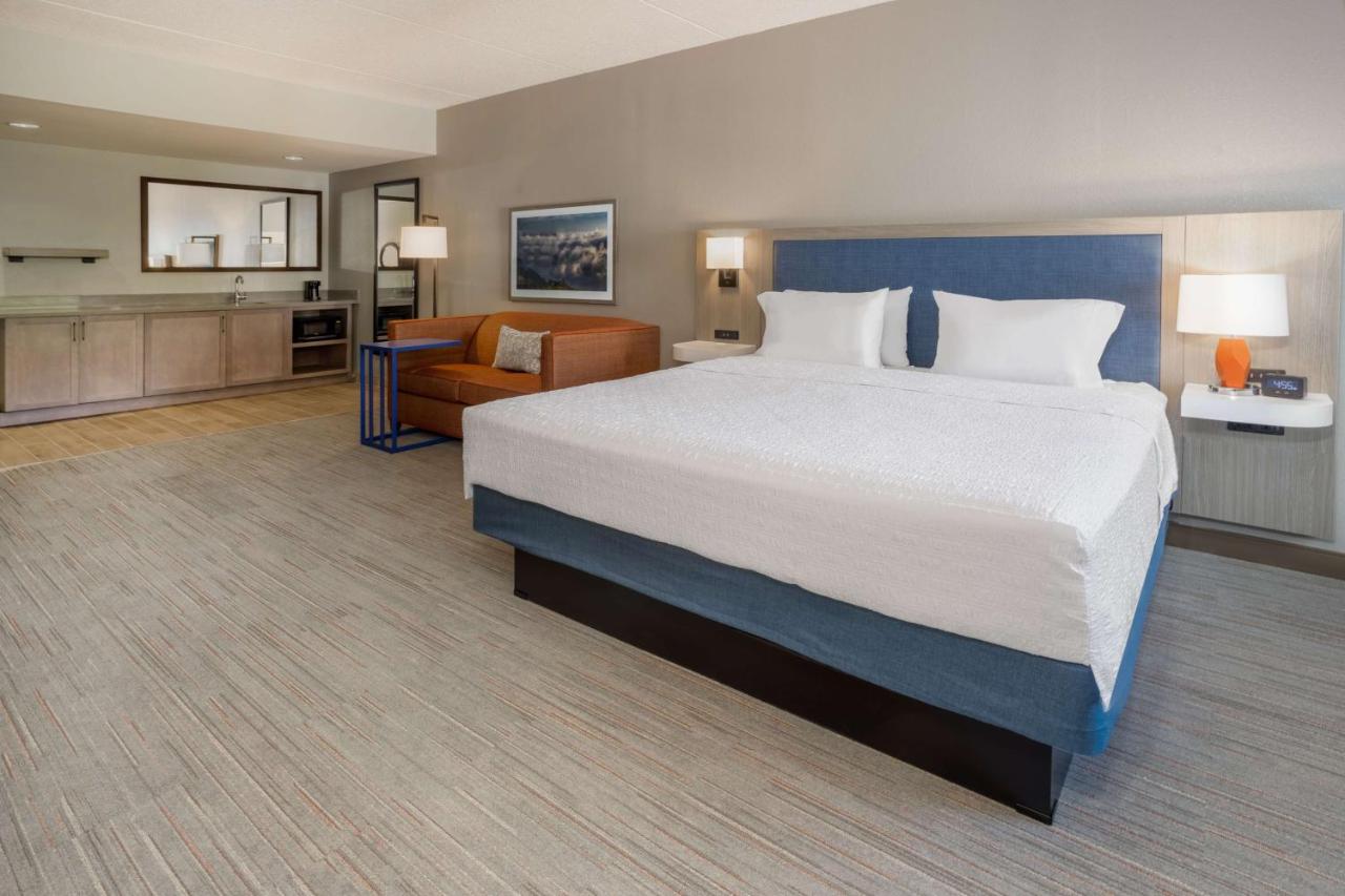 | Hampton Inn Harriman Woodbury