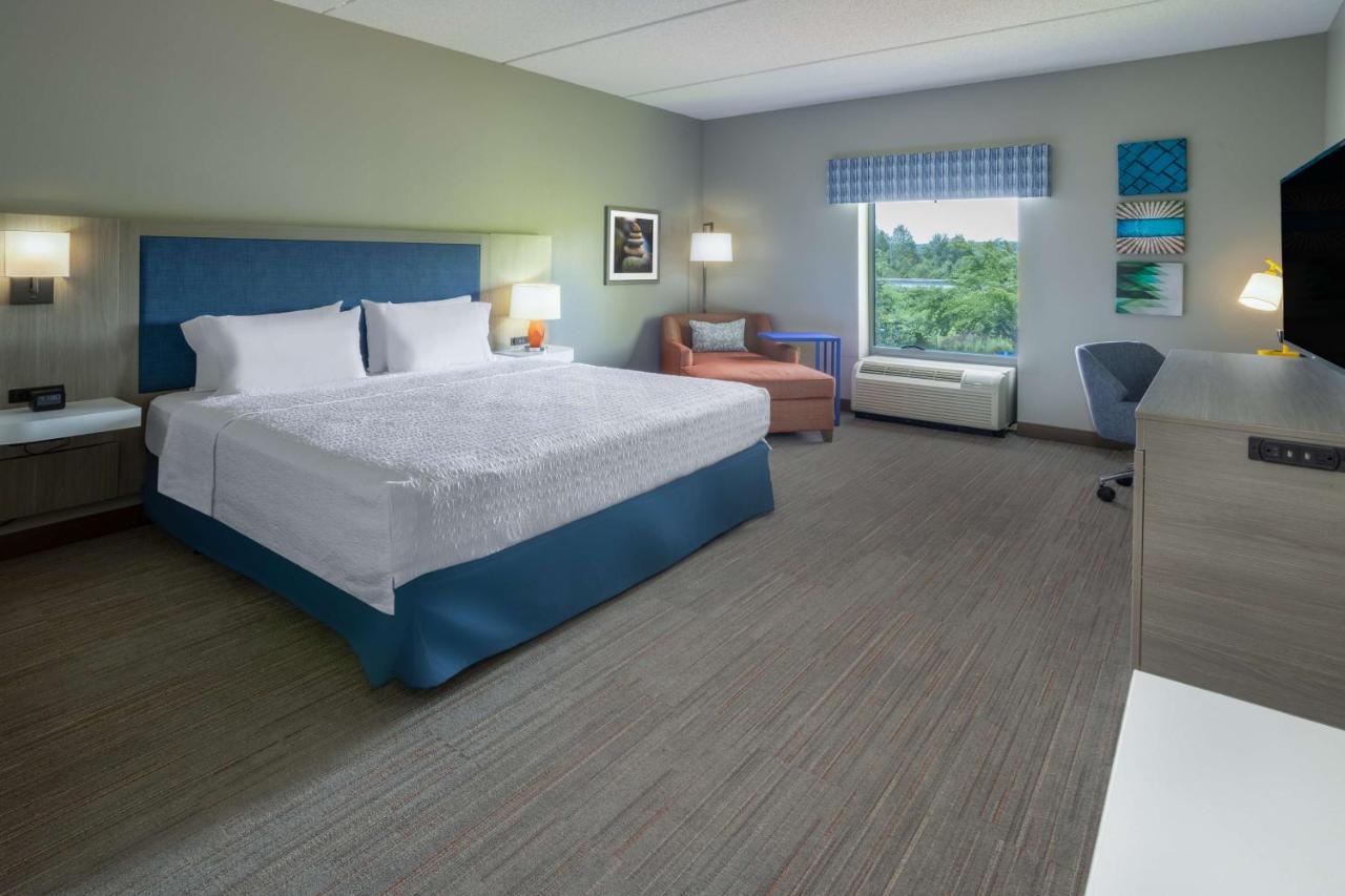| Hampton Inn Harriman Woodbury