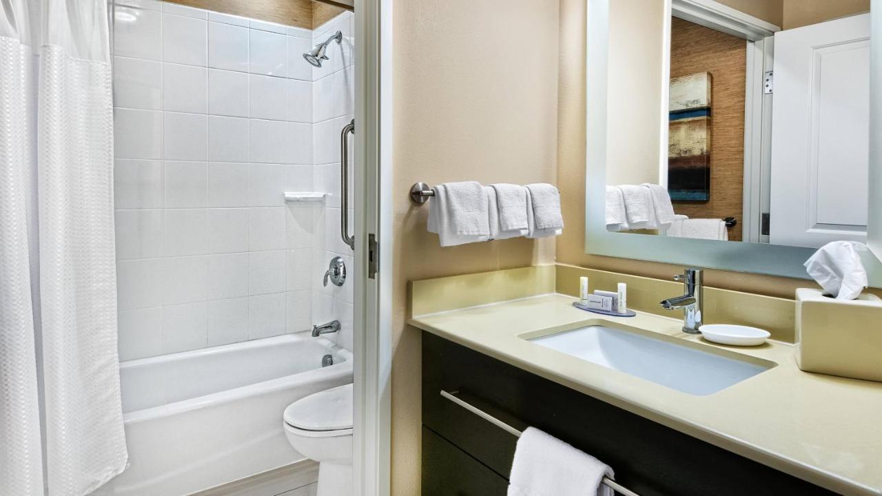 Queen Studio at TownePlace Suites by Marriott San Antonio Downtown Riverwalk