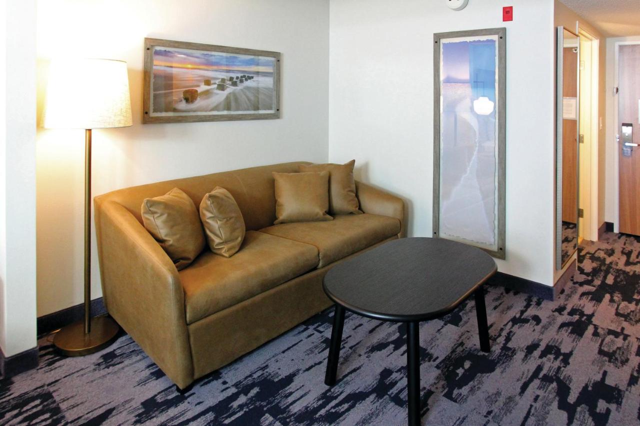 | Fairfield Inn & Suites by Marriott Charleston Airport/Convention Center