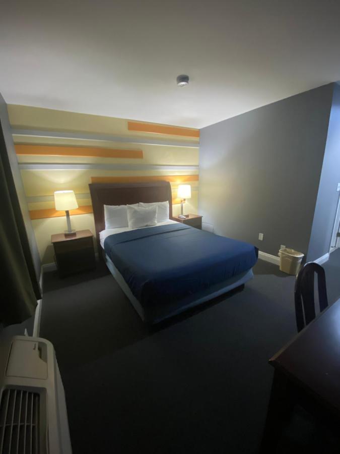  | Knights Inn Los Angeles Central / Convention Center Area