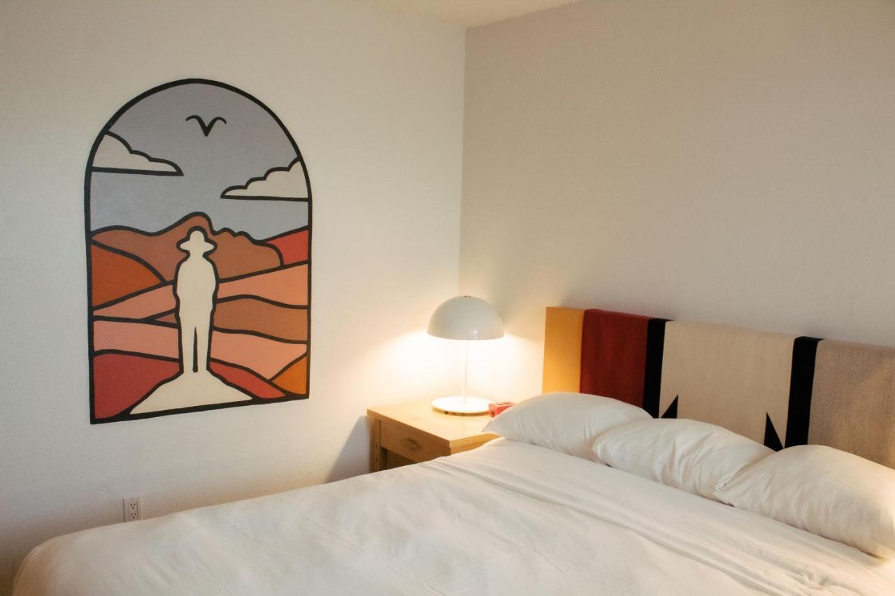 Superior Suite at El Rey Court