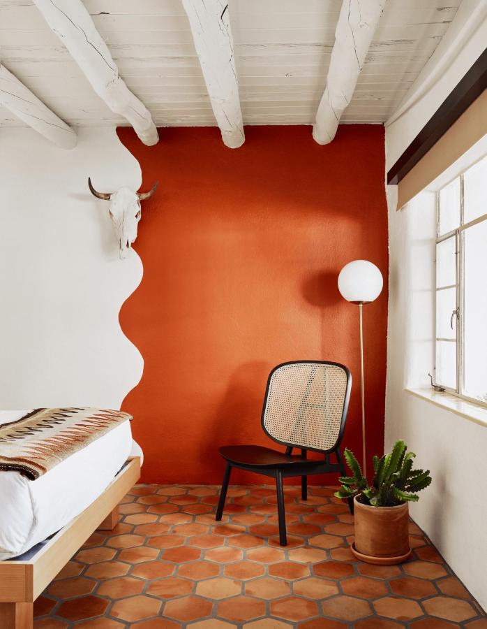 Standard Room with Two Queen Beds at El Rey Court