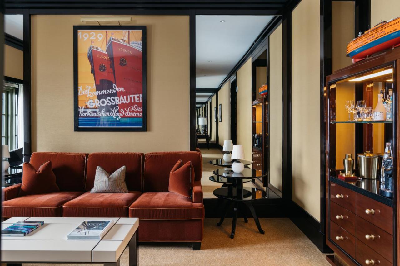 Williams River View Suite at Casa Cipriani New York