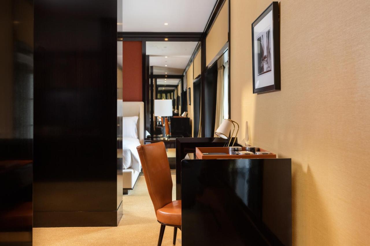 Williams River View Suite at Casa Cipriani New York