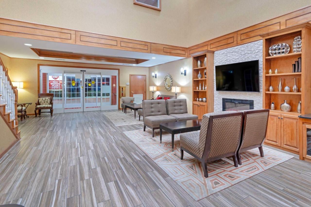| Best Western Plus Bradbury Inn & Suites