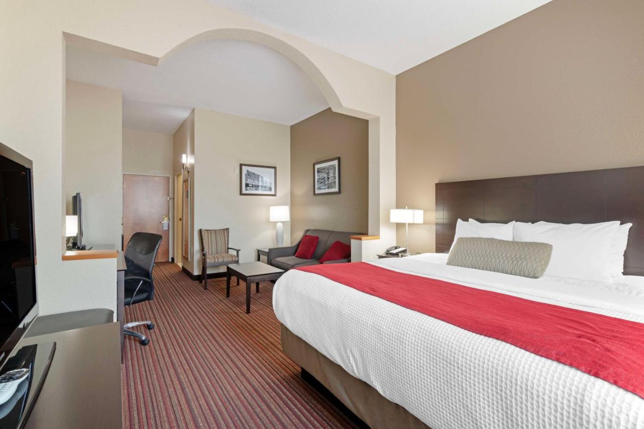 King Suite with Sofa Bed at Best Western Plus Bradbury Inn & Suites