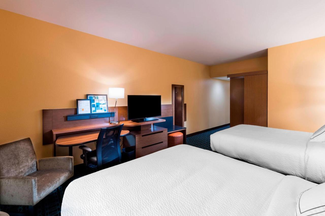 Queen Room with Two Queen Beds at Fairfield Inn & Suites by Marriott Dallas Waxahachie