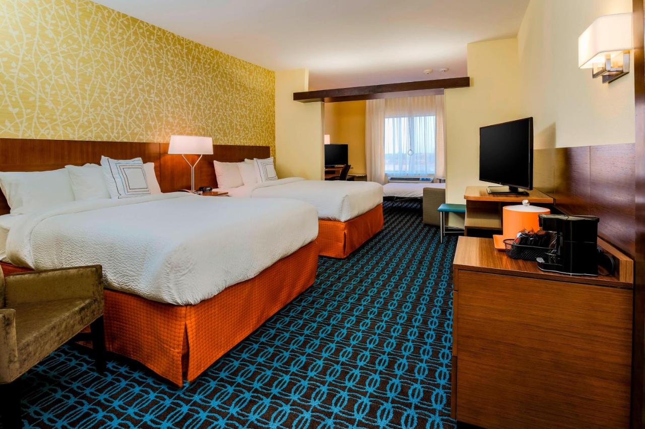 Suite, 2 Queen, Sofa bed at Fairfield Inn & Suites by Marriott Snyder
