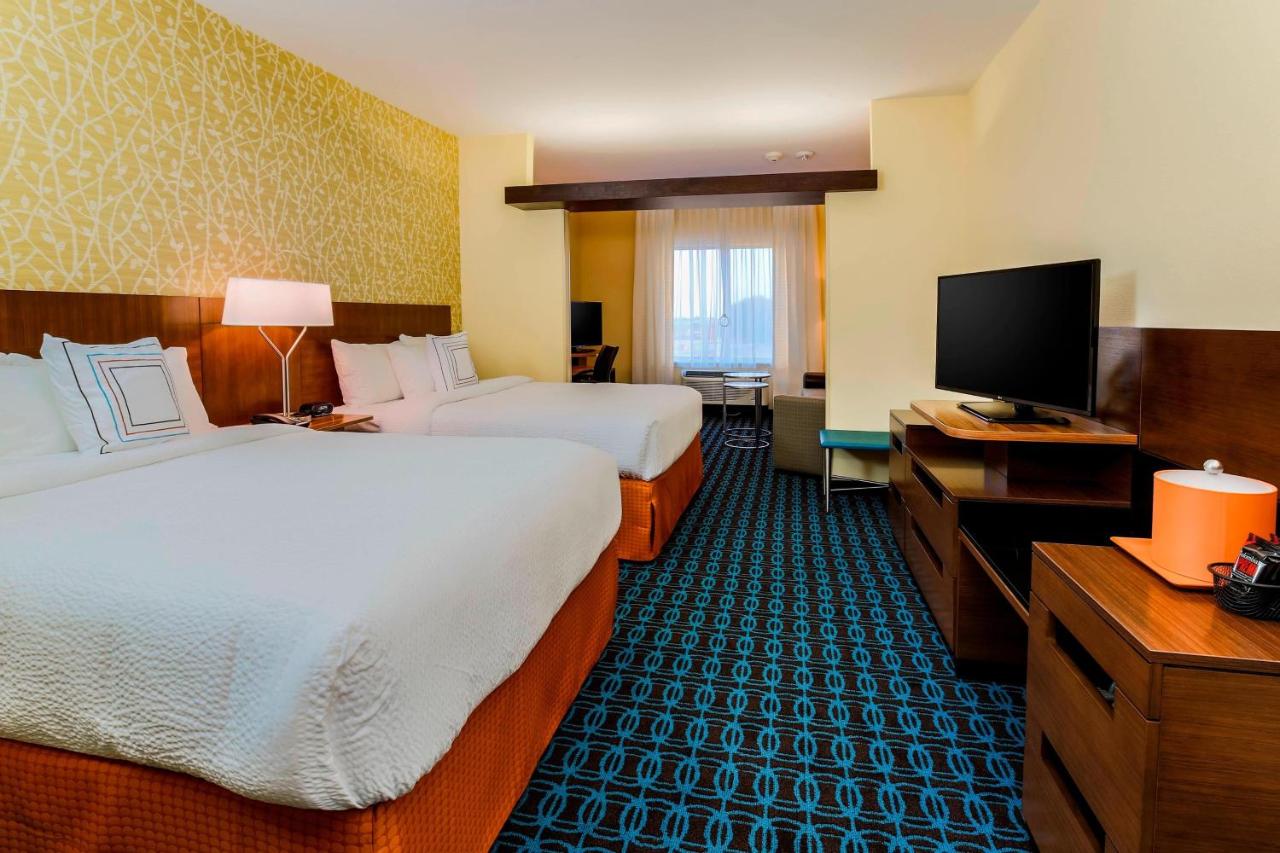 Suite, 2 Queen, Sofa bed at Fairfield Inn & Suites by Marriott Snyder