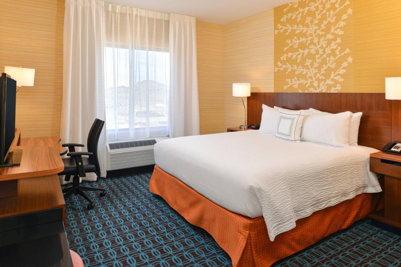 King Room at Fairfield Inn & Suites Gallup