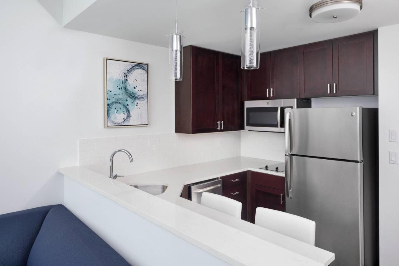 1 Bedroom Suite, 1 King, Sofa bed, City view at Residence Inn Stamford Downtown