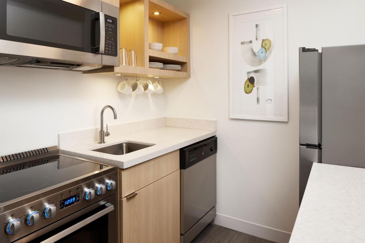| TownePlace Suites Marriott Dulles Airport