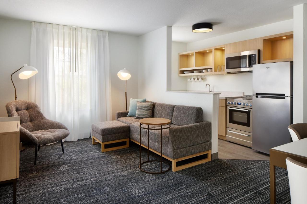 | TownePlace Suites Marriott Dulles Airport