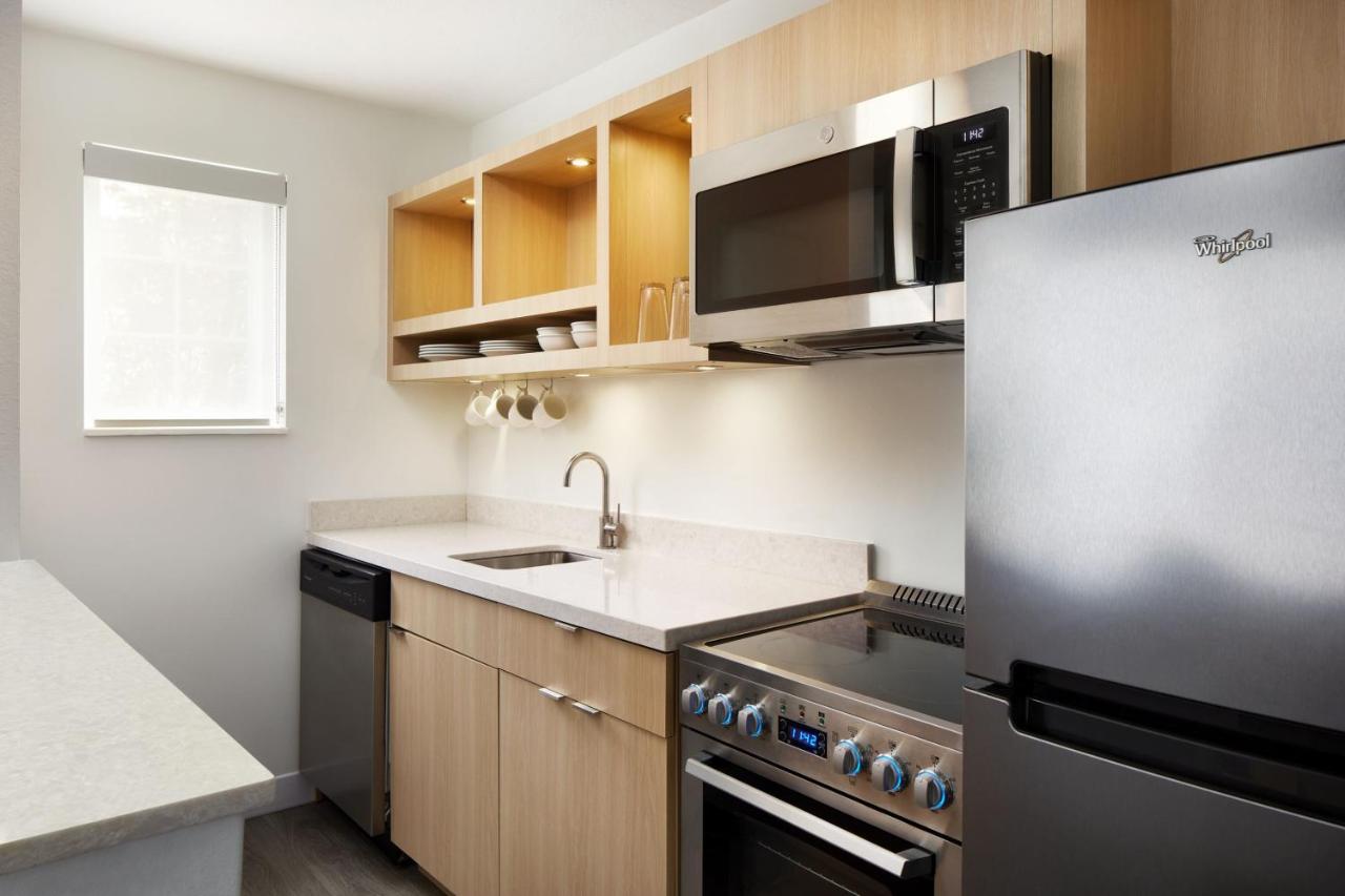 | TownePlace Suites Marriott Dulles Airport