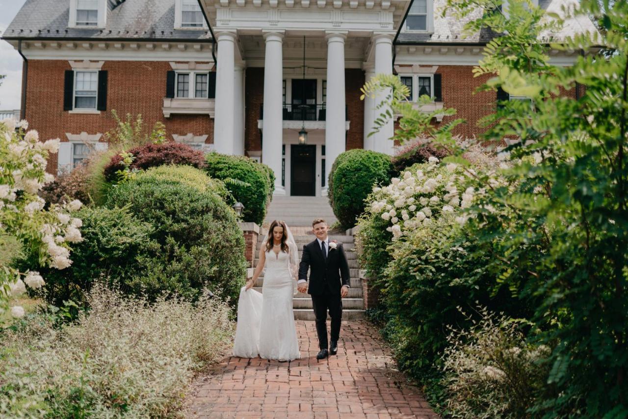 | Mercersburg Inn