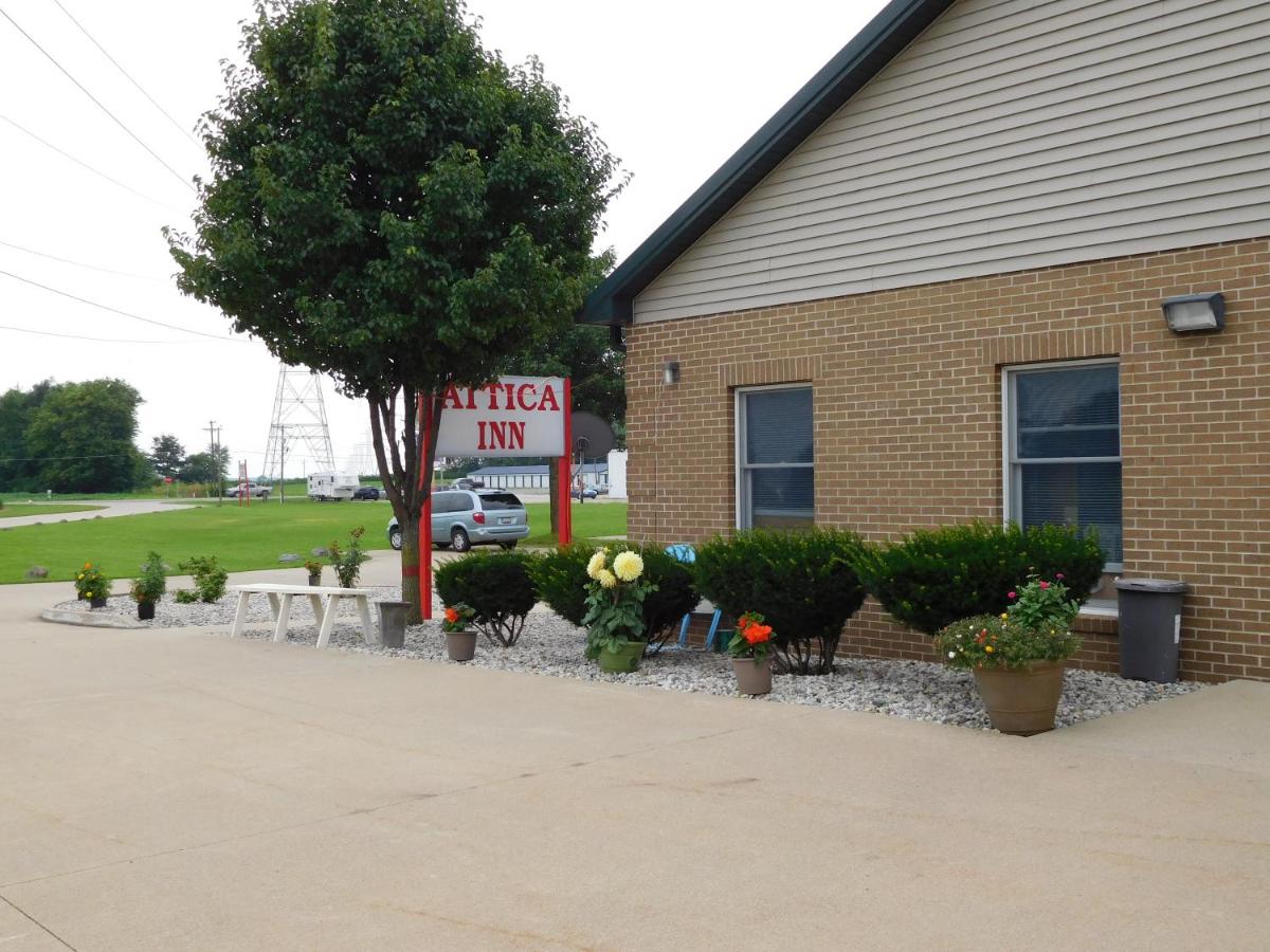  | Attica Inn