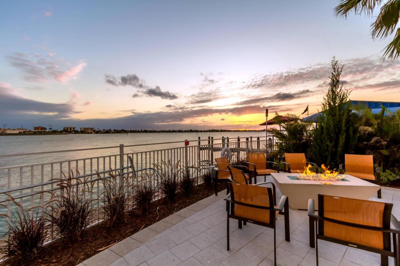 | Courtyard by Marriott St. Petersburg Clearwater/Madeira Beach