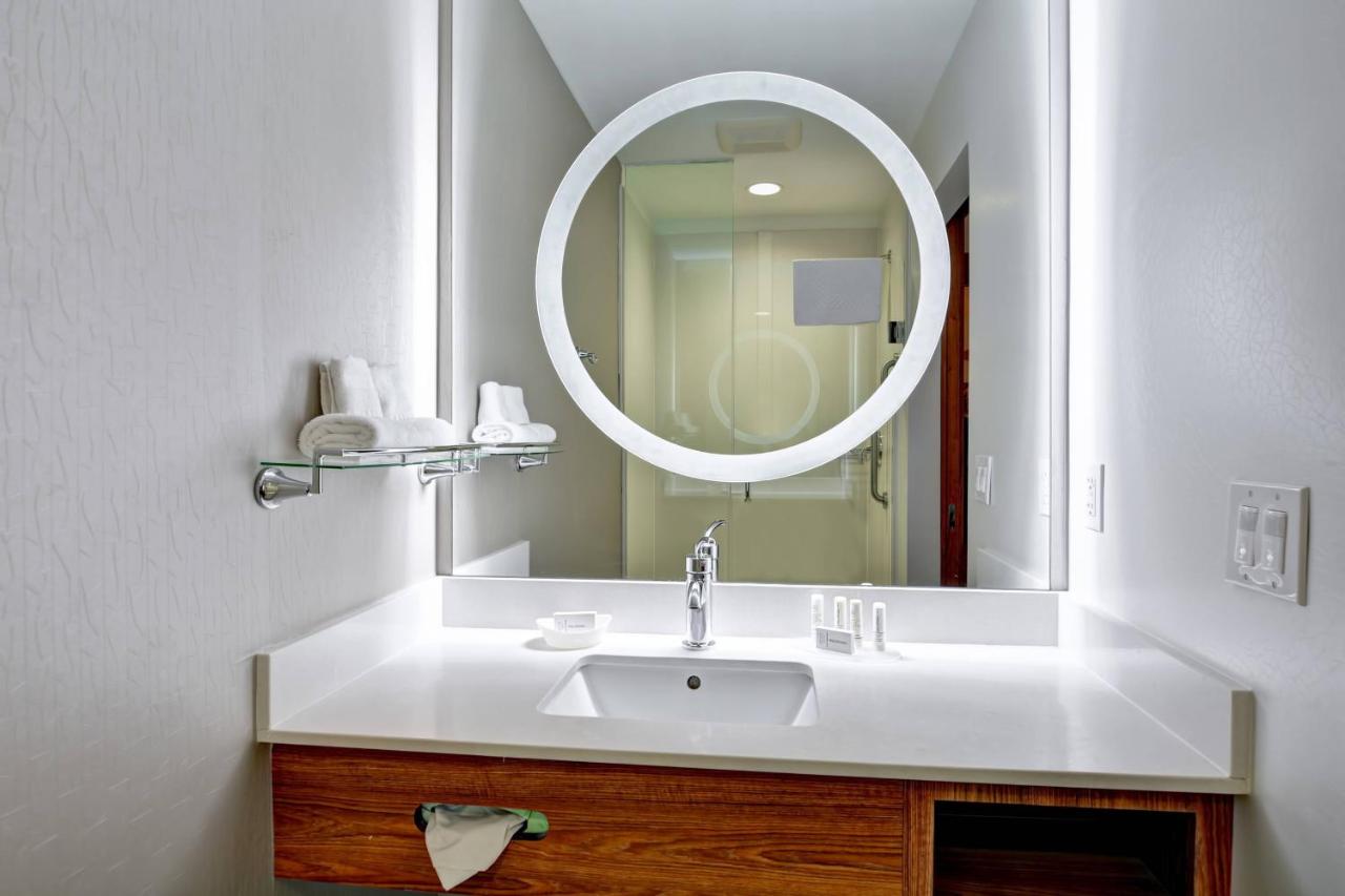 | SpringHill Suites Cincinnati Airport South