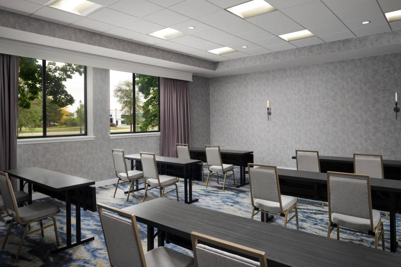  | The Plaza Hotel Grand Rapids