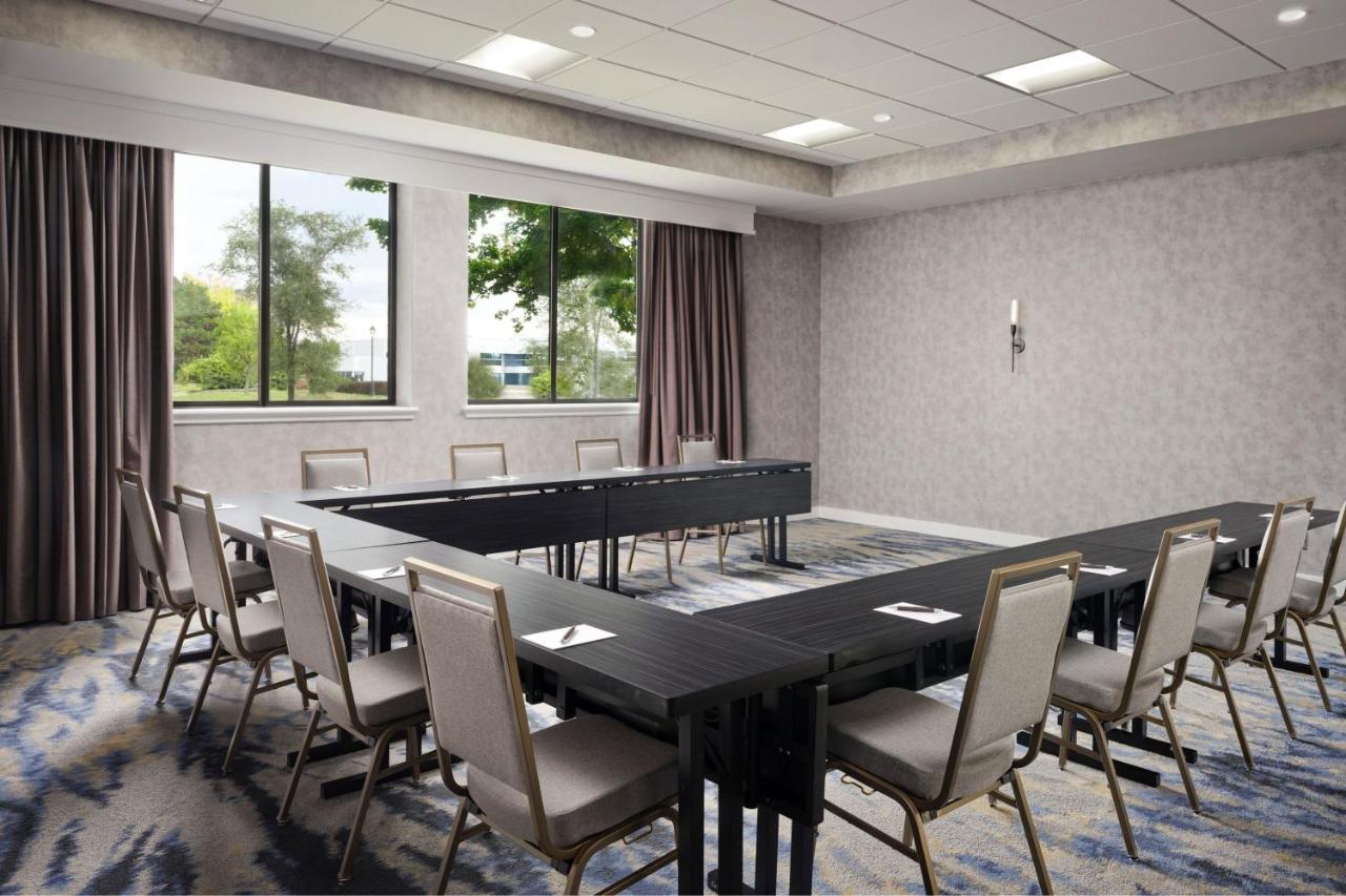  | The Plaza Hotel Grand Rapids