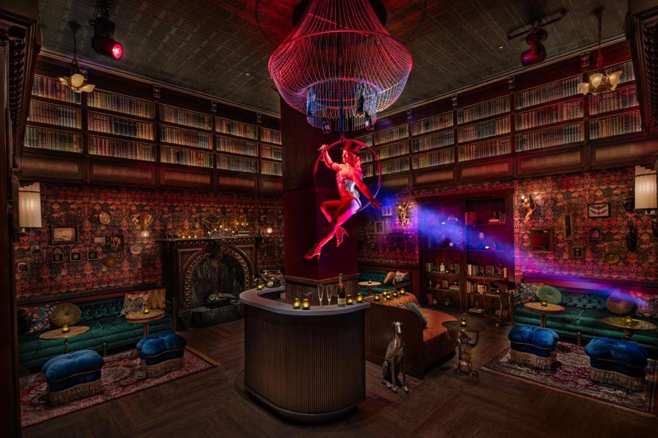 Moxy Downtown Los Angeles