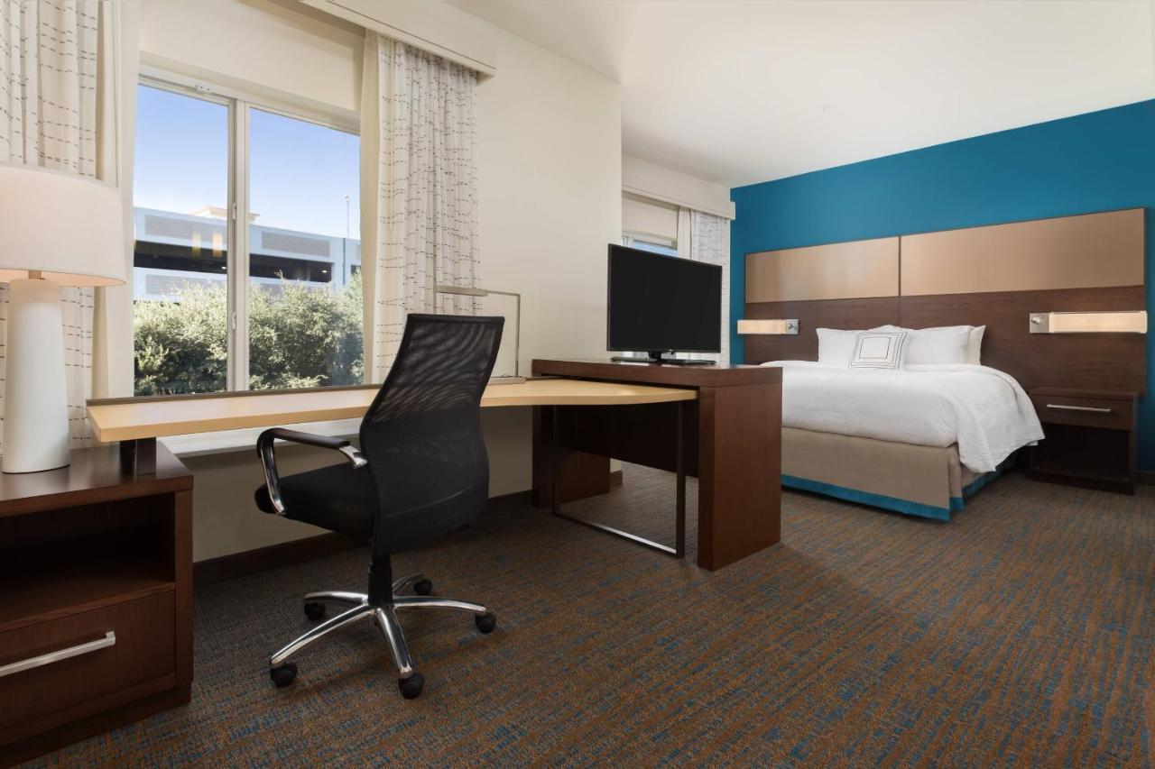 King Studio with Sofa Bed at Residence Inn by Marriott Shreveport-Bossier City/Downtown