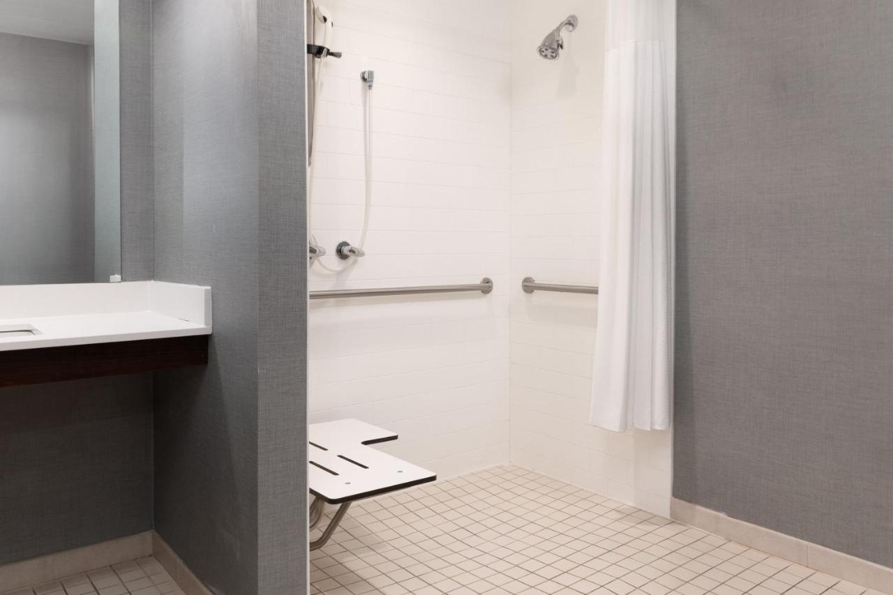  | Residence Inn by Marriott Youngstown Warren/Niles