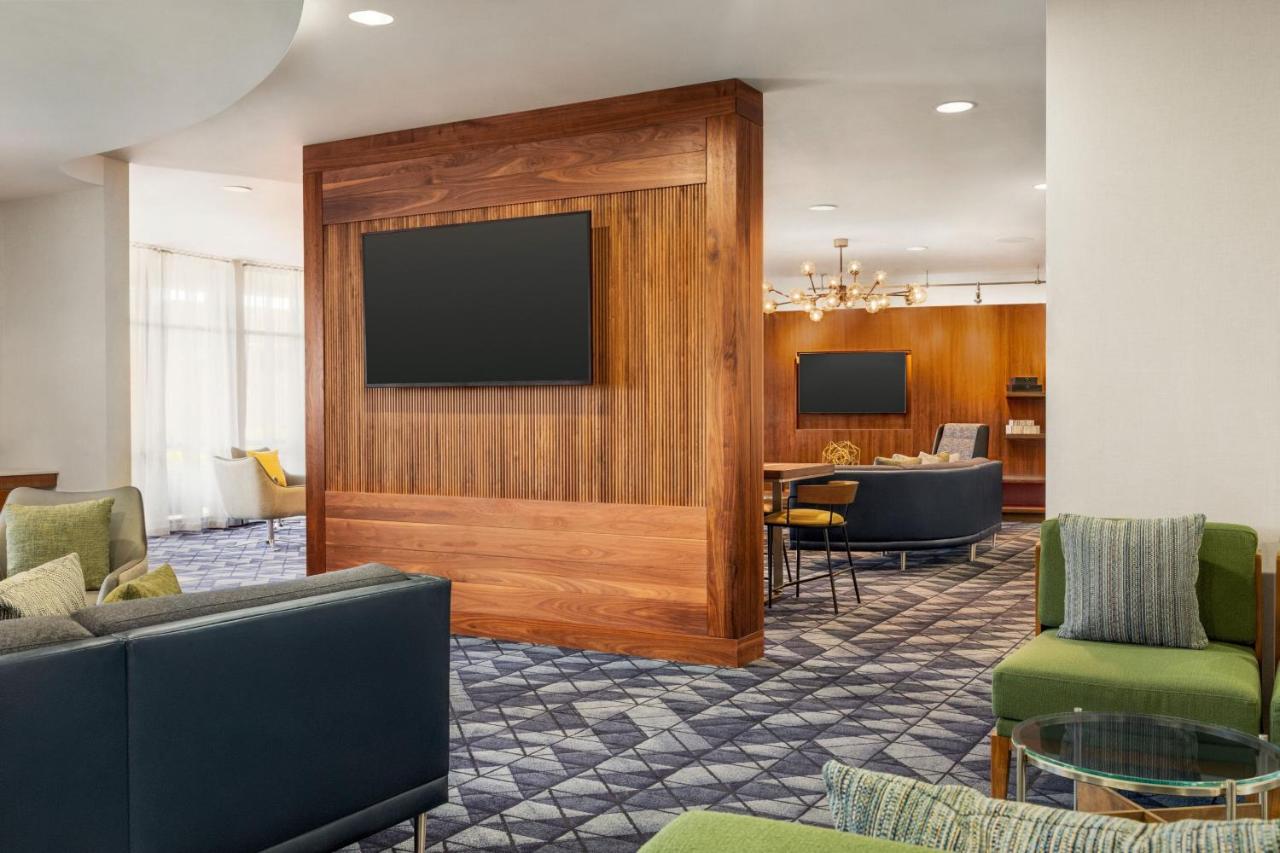  | Courtyard by Marriott Columbia