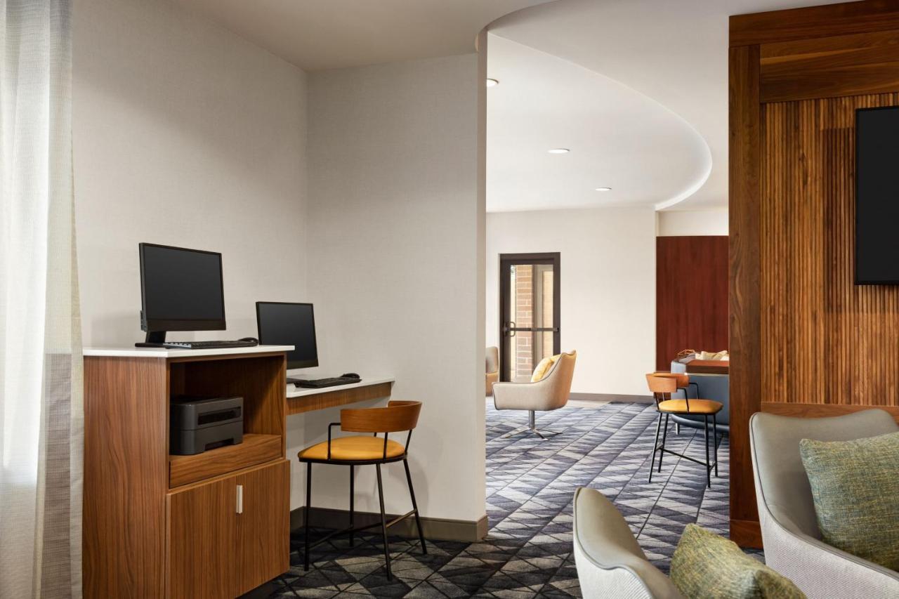  | Courtyard by Marriott Columbia