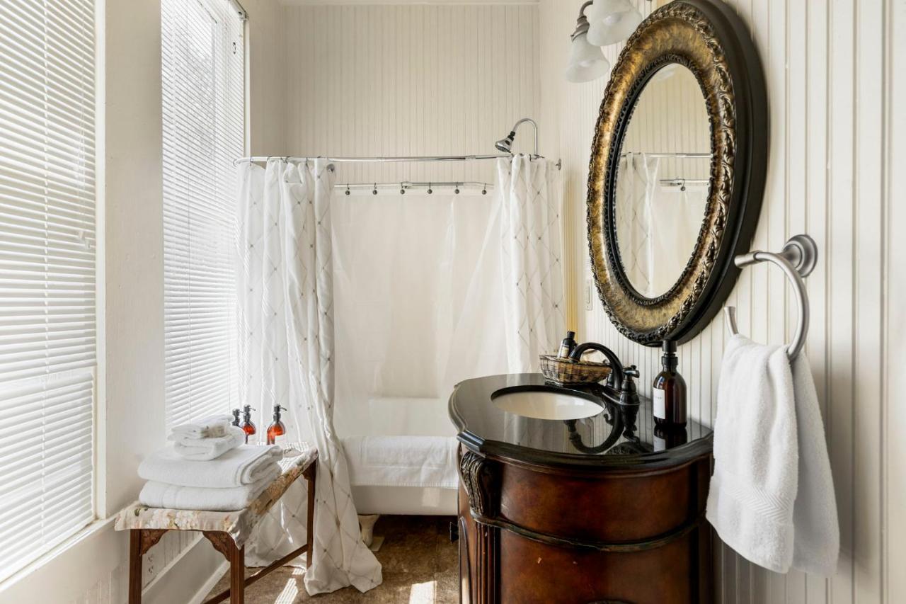  | Crystal River Inn