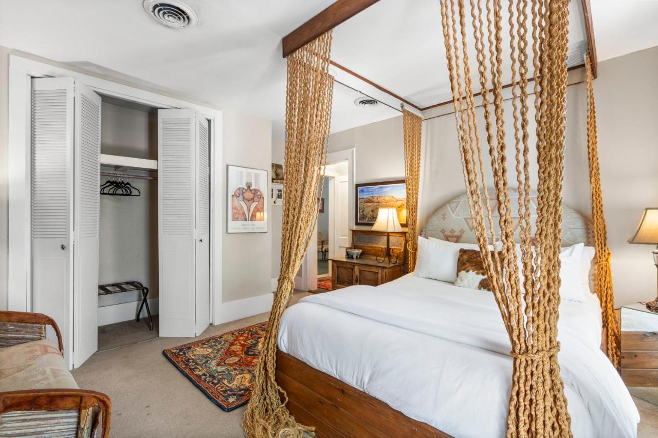  | Crystal River Inn
