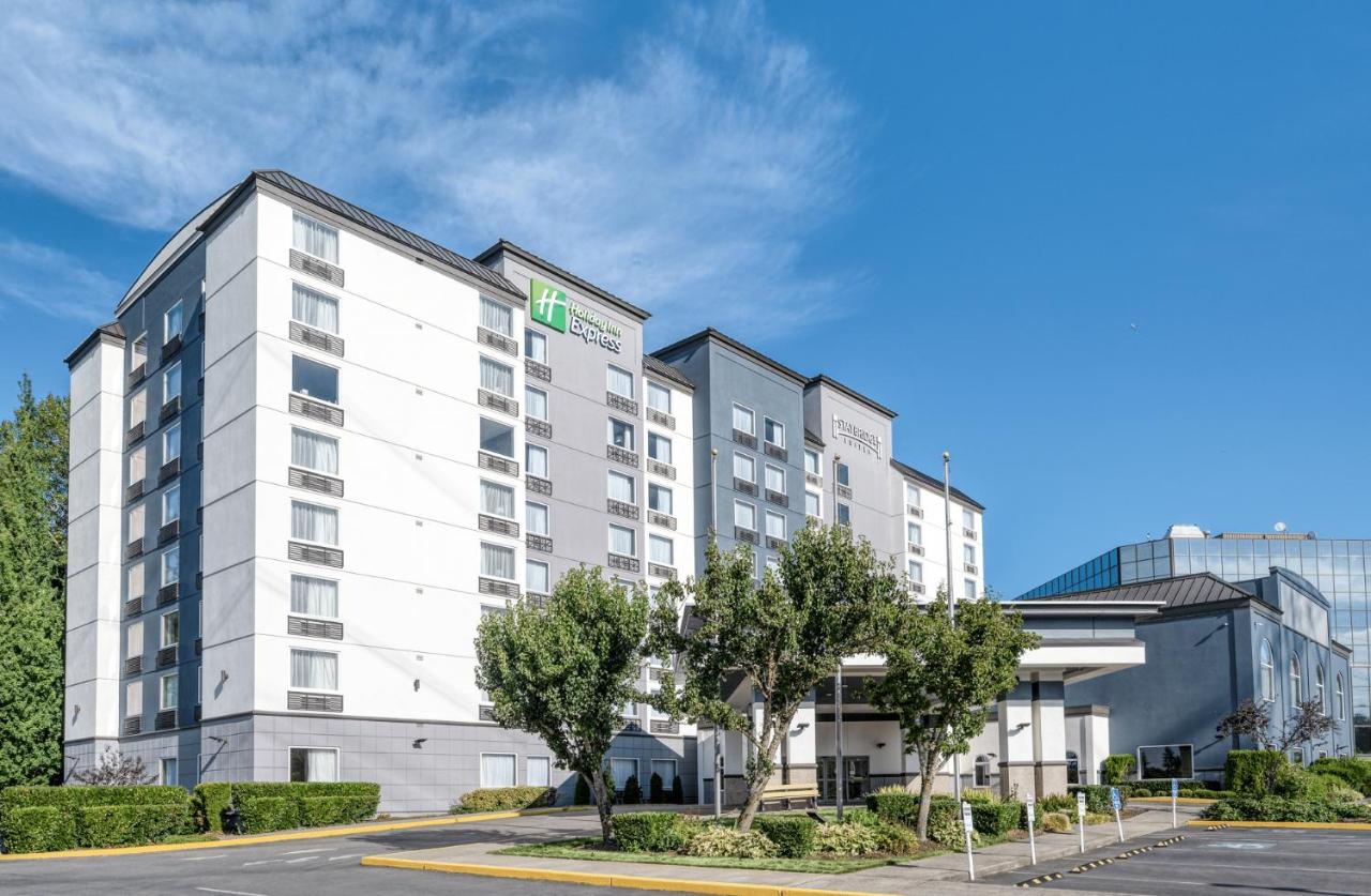 | Evergreen Suites Federal Way
