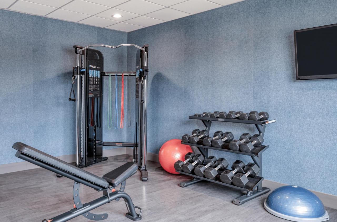 | Evergreen Suites Federal Way