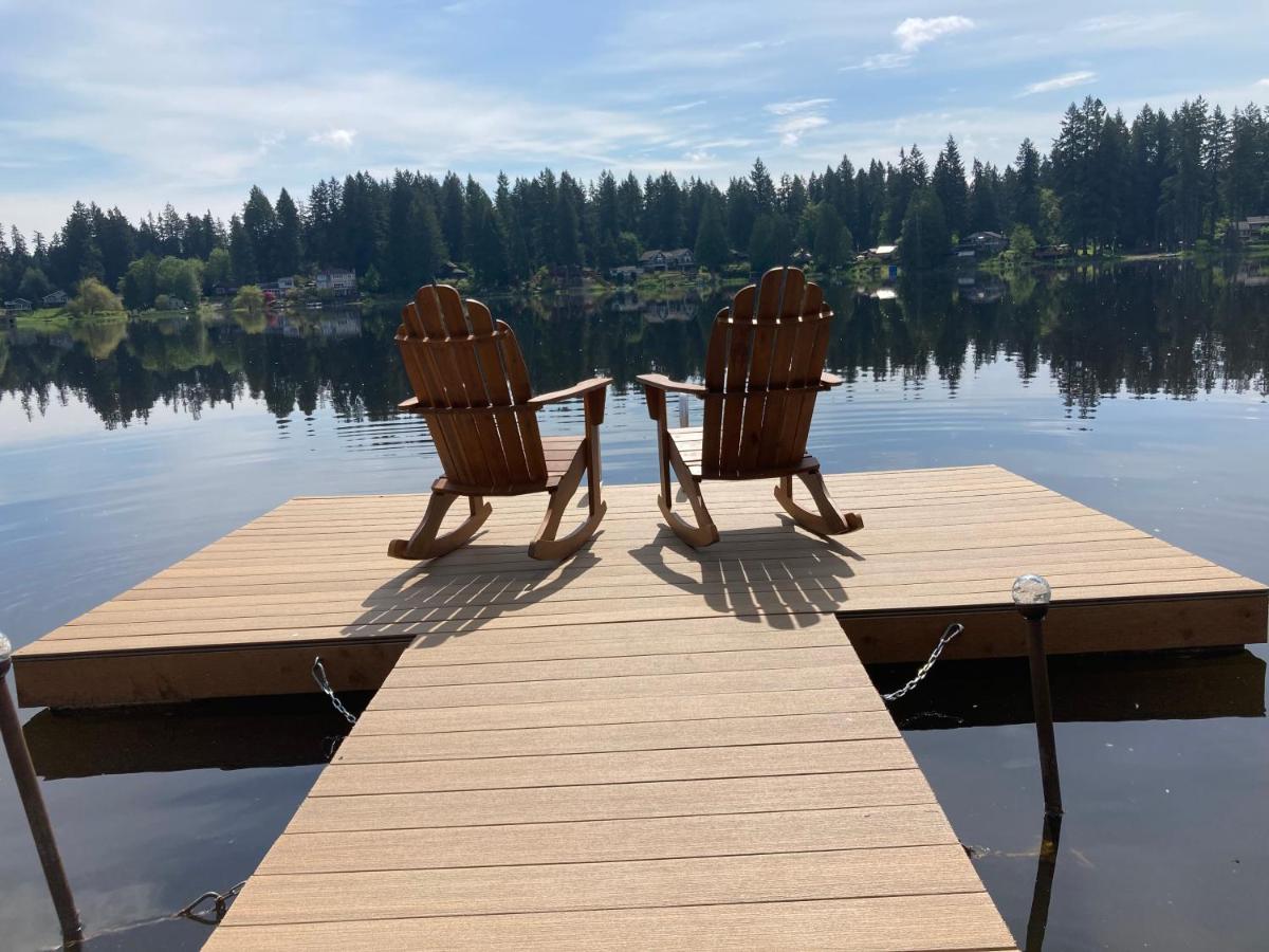 | Cottage Lake Bed and Breakfast