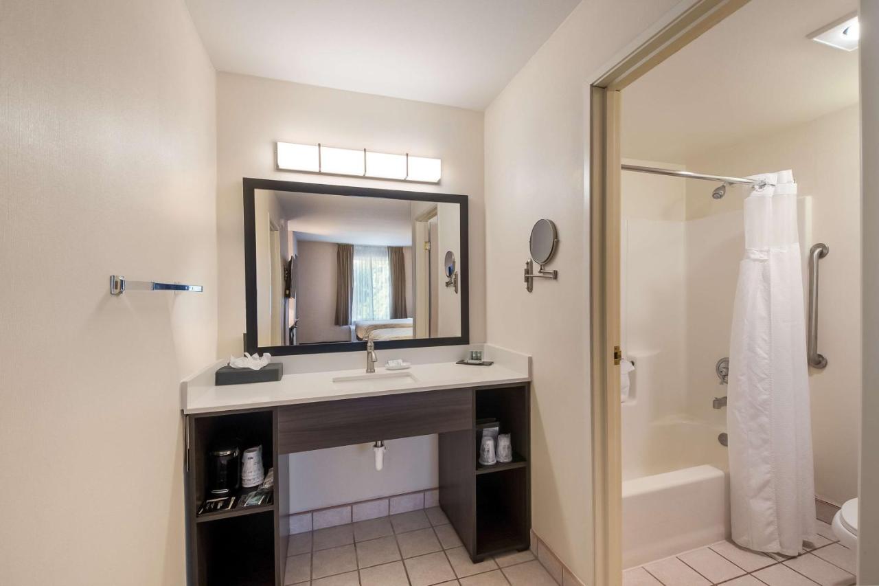 Queen Suite with Two Queen Beds at Surestay Plus Hotel By Best Western Seatac Airport