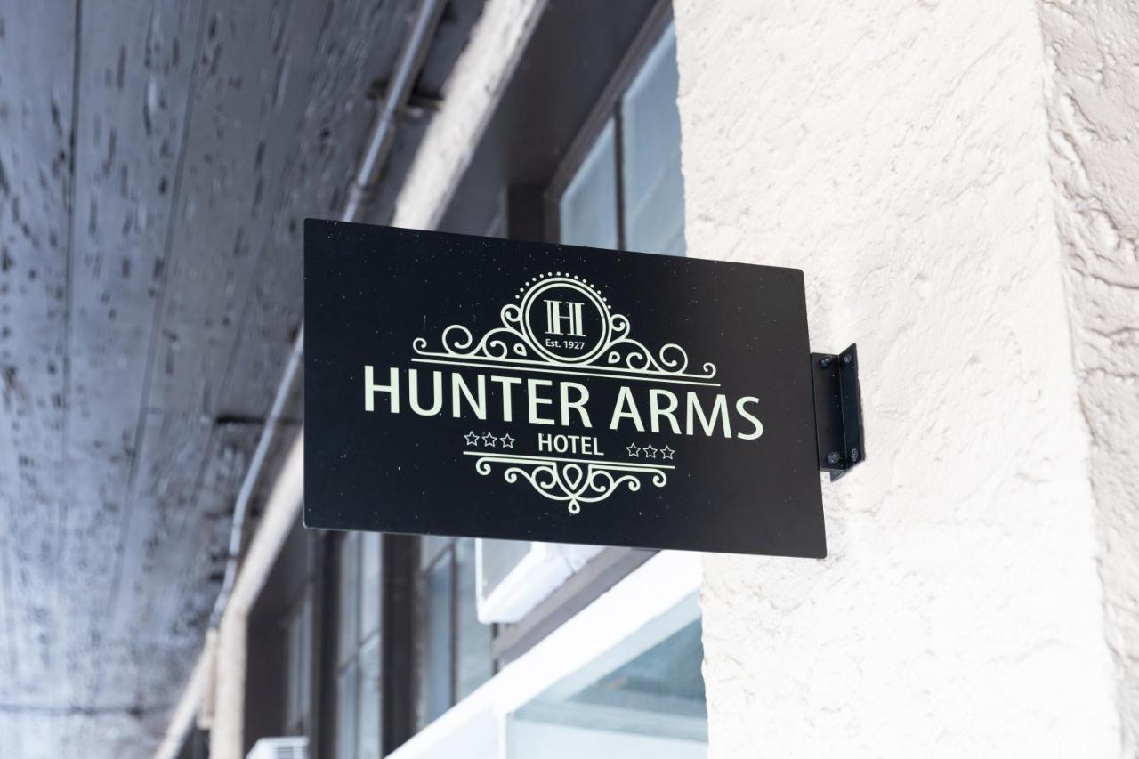 | Hunter Arms Hotel