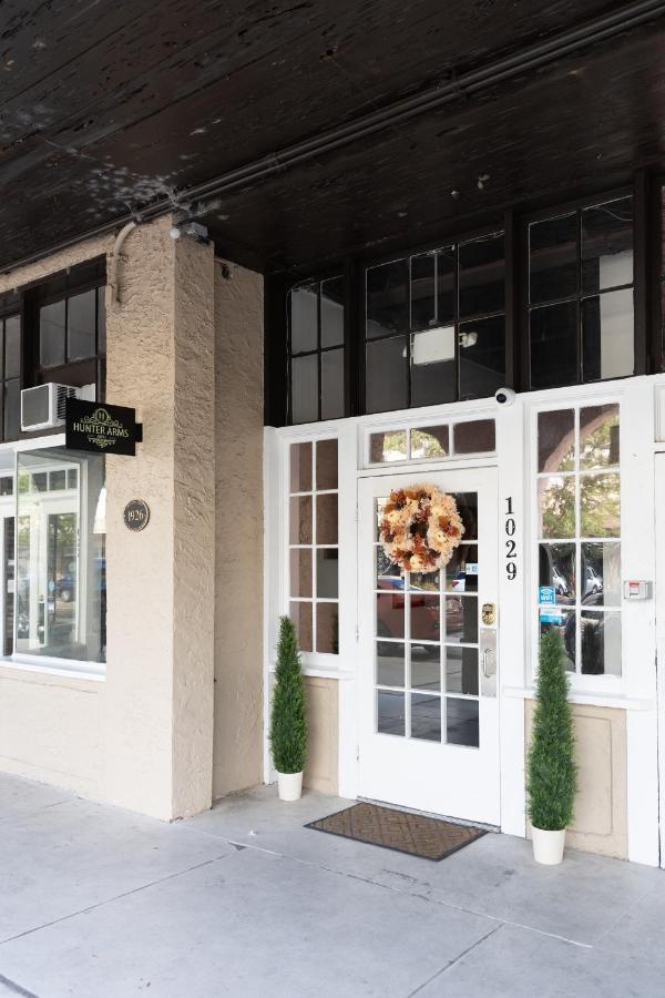 | Hunter Arms Hotel