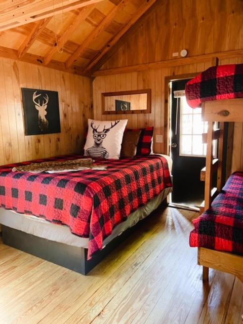 | Lazy Z Resort