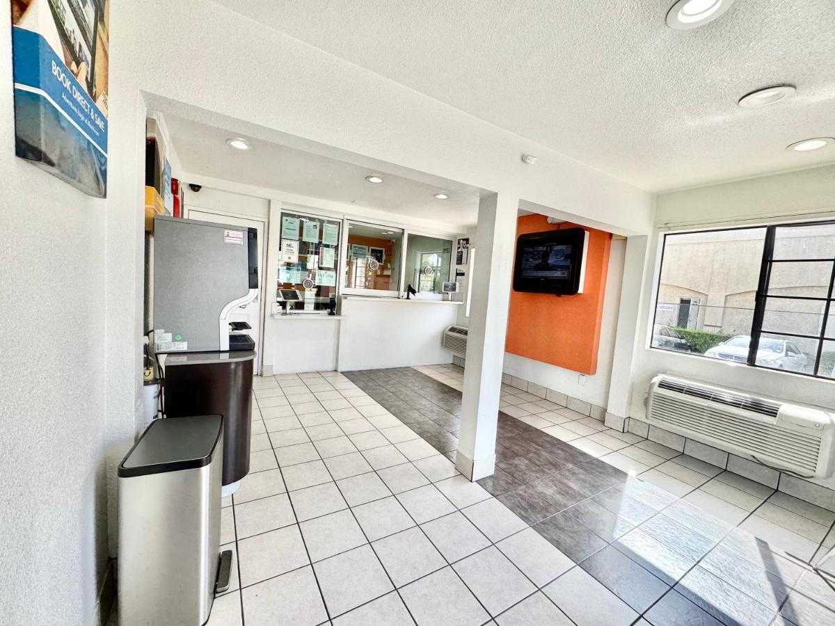 | Motel 6-Bellflower, CA - Los Angeles